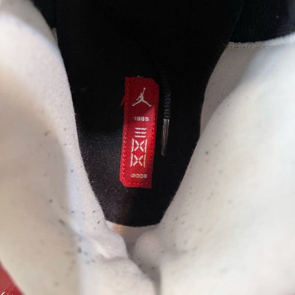 Air Jordan sneakers - Picture 9 of 10